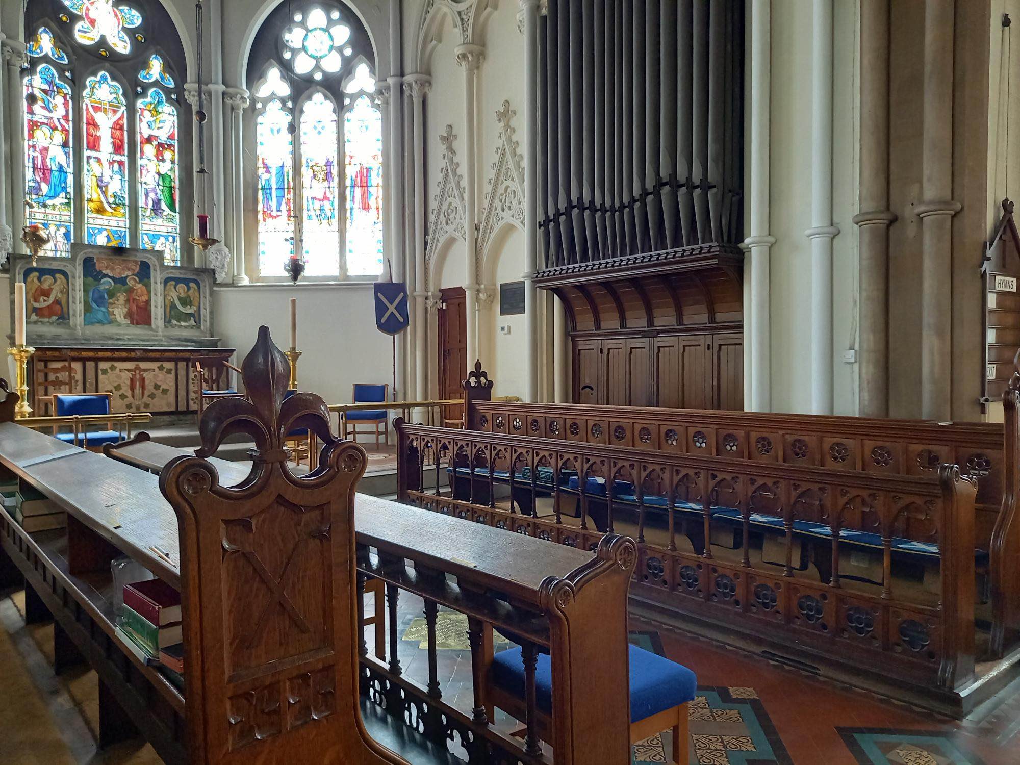 Choir stalls and organ